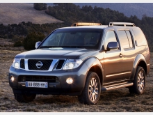 Фотография Nissan Navara 2.5 dCi MT