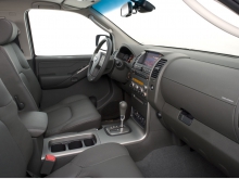 Фото Nissan Navara 2.5 dCi MT №14