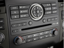 Фото Nissan Navara 2.5 dCi MT №16